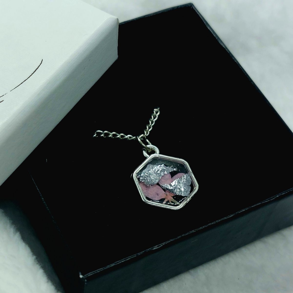 Náhrdelník s lučním kvítím stříbrný