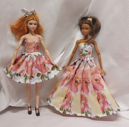 2 x bavlněné květinové šatičky pro panenku Barbie
