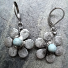 Náušnice kytička larimar