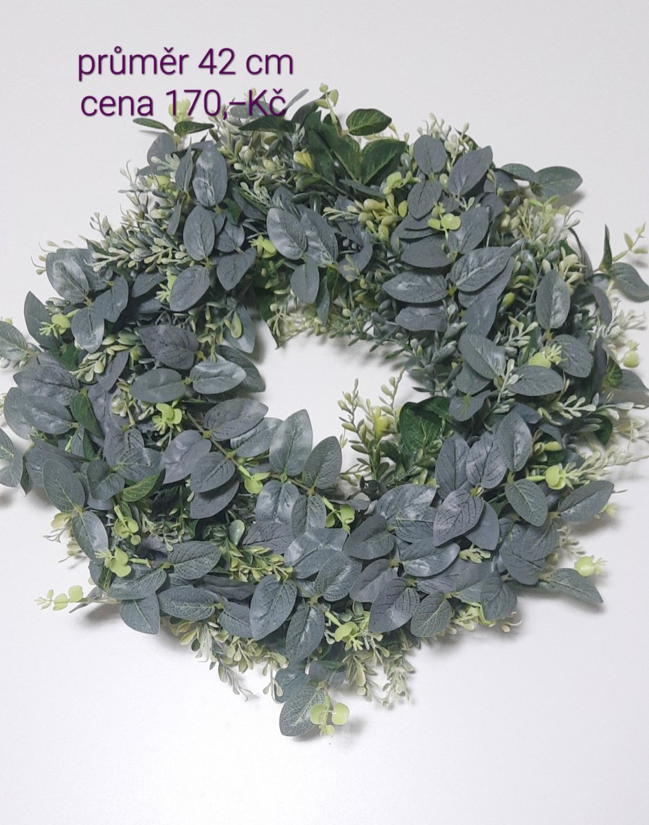 Umělý věnec 