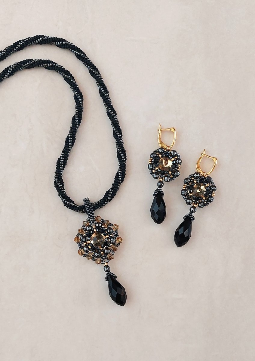 Souprava Večerní soumrak s broušeným hematitem 