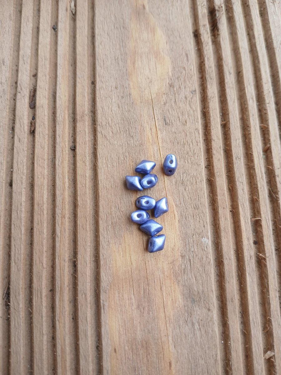 korálek mačkaný Vario šedomodrý