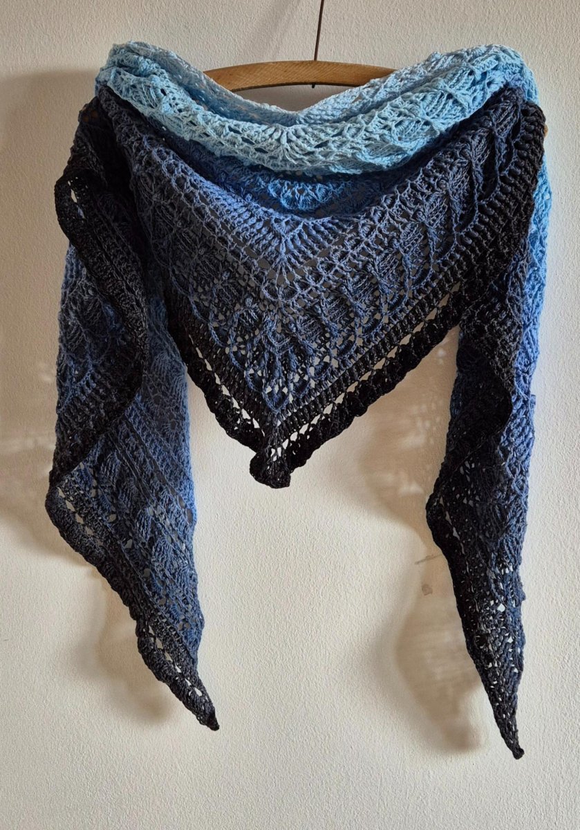 Sigrida - trojúhelníkový šátek