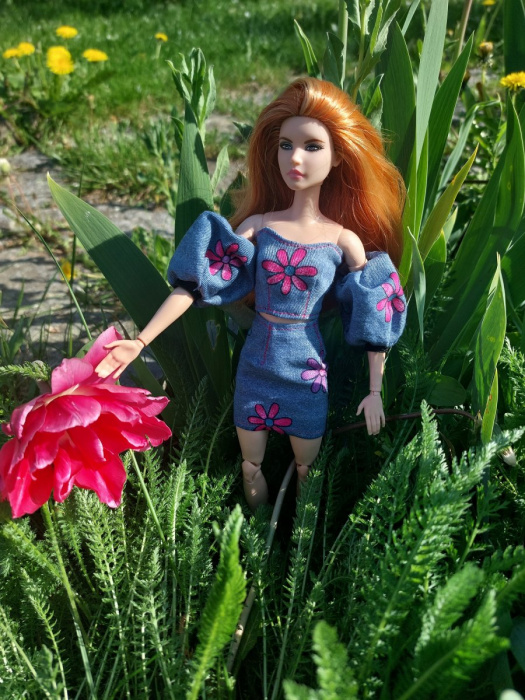 letní džínový komplet pro Barbie