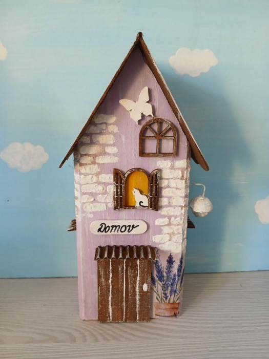 Dřevěný dekorativní domeček č.11 - 8 x 20 x 6 cm