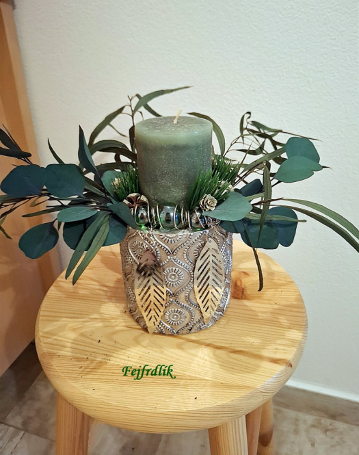 voňavý zelený čaj s eukalyptem..