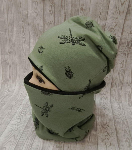 Čepice a nákrčník -  hmyz