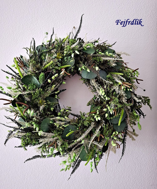 procházka zeleným údolím..