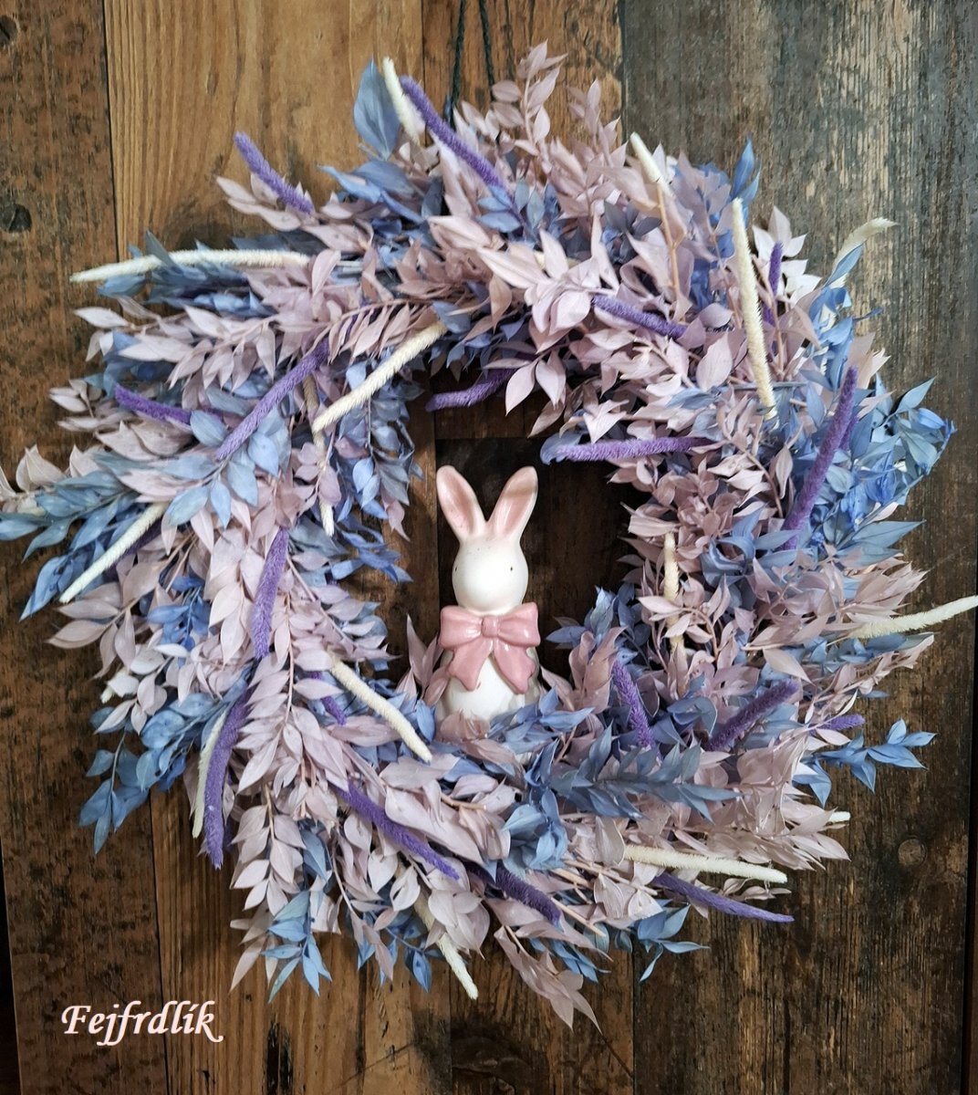 Jarní věnec ,, zaječice v sušině,,.