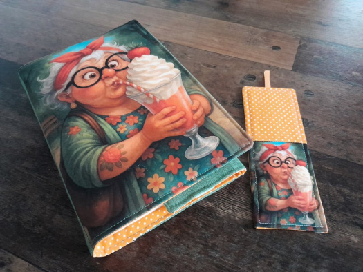 Nastavitelný obal na knihu......hurá na pohár