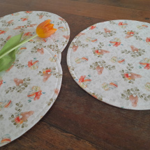 Sada prostírání....kulaté se zajičky