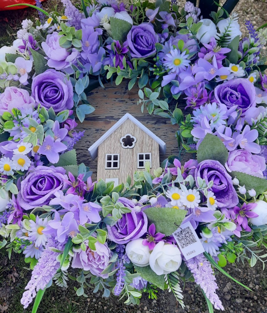 Umělý věnec na dveře 