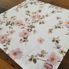 Čtvercový ubrus......šípková růže