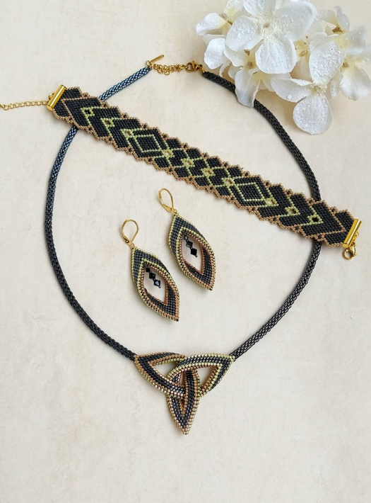 Souprava Půlnoční