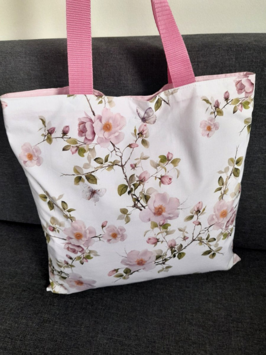 Taška.....pnoucí růže