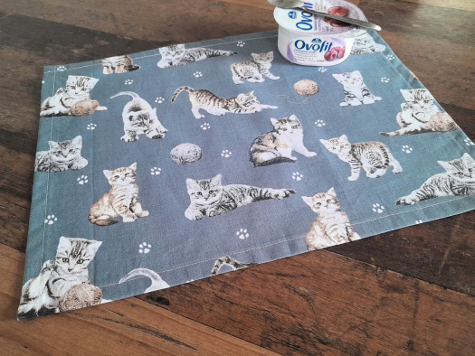 Prostírka na svačinku....kočičky