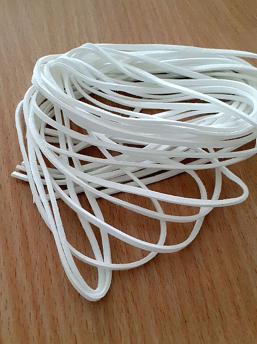 řemínek 3mm imitace semiš 1m