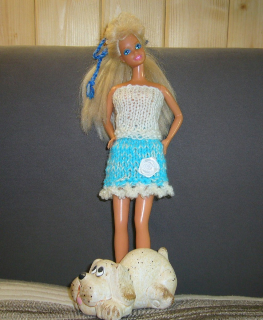 Barbie - pletená bleděmodrá sukýnka (20_49)
