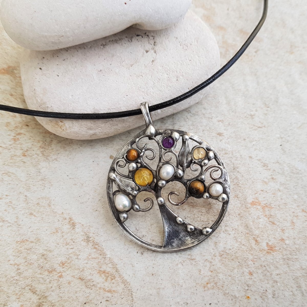 strom života Brown náhrdelník