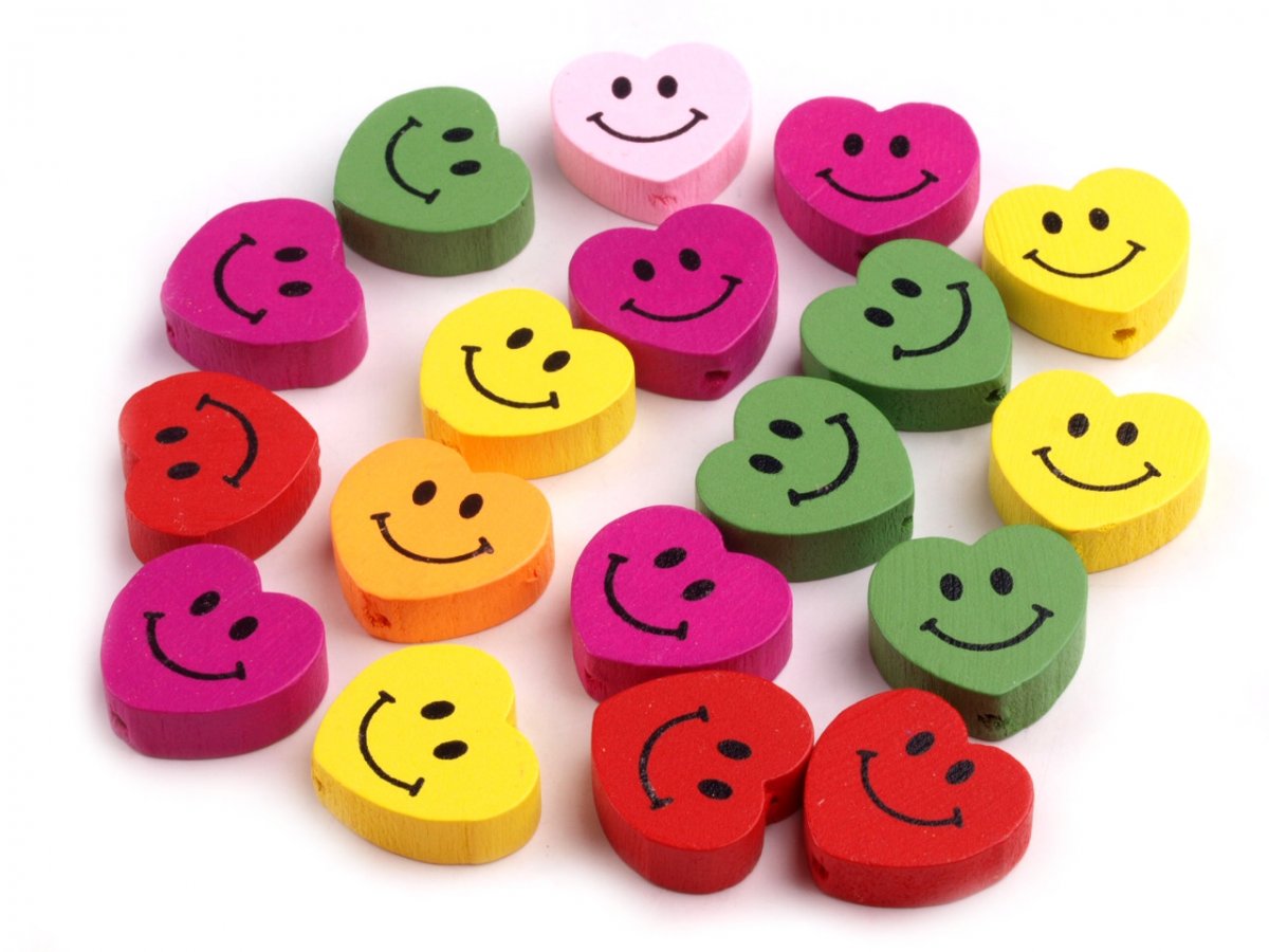 Dřevěný korálek Srdce 4ks- růžová, fuchsiová