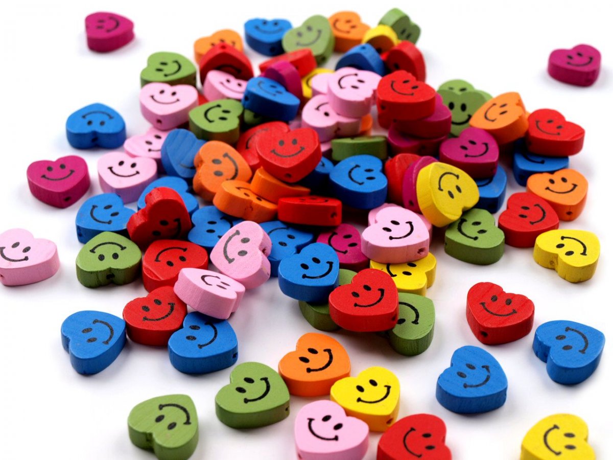 Dřevěný korálek Srdce 4ks- žlutá