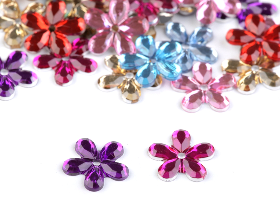 Plastová květinka mix - 50 kusů