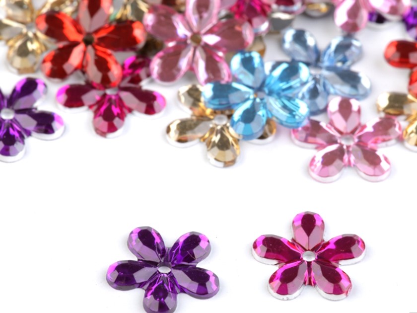 Plastová květina našívací 11 mm (100ks) - mix