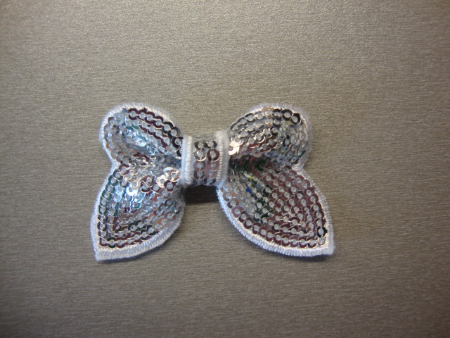 Flitrová mašle-nášivka