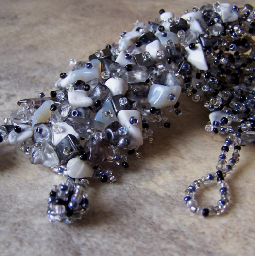 Náramek "Gray enchantment"