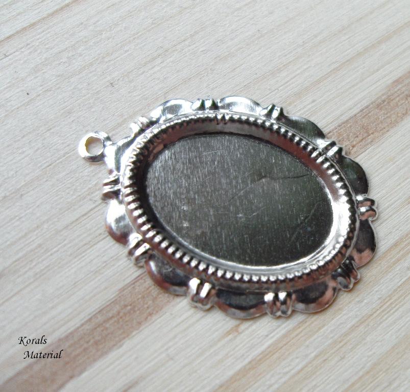 2300 kovové lůžko OVÁL 20x16 mm / stříbrná b.