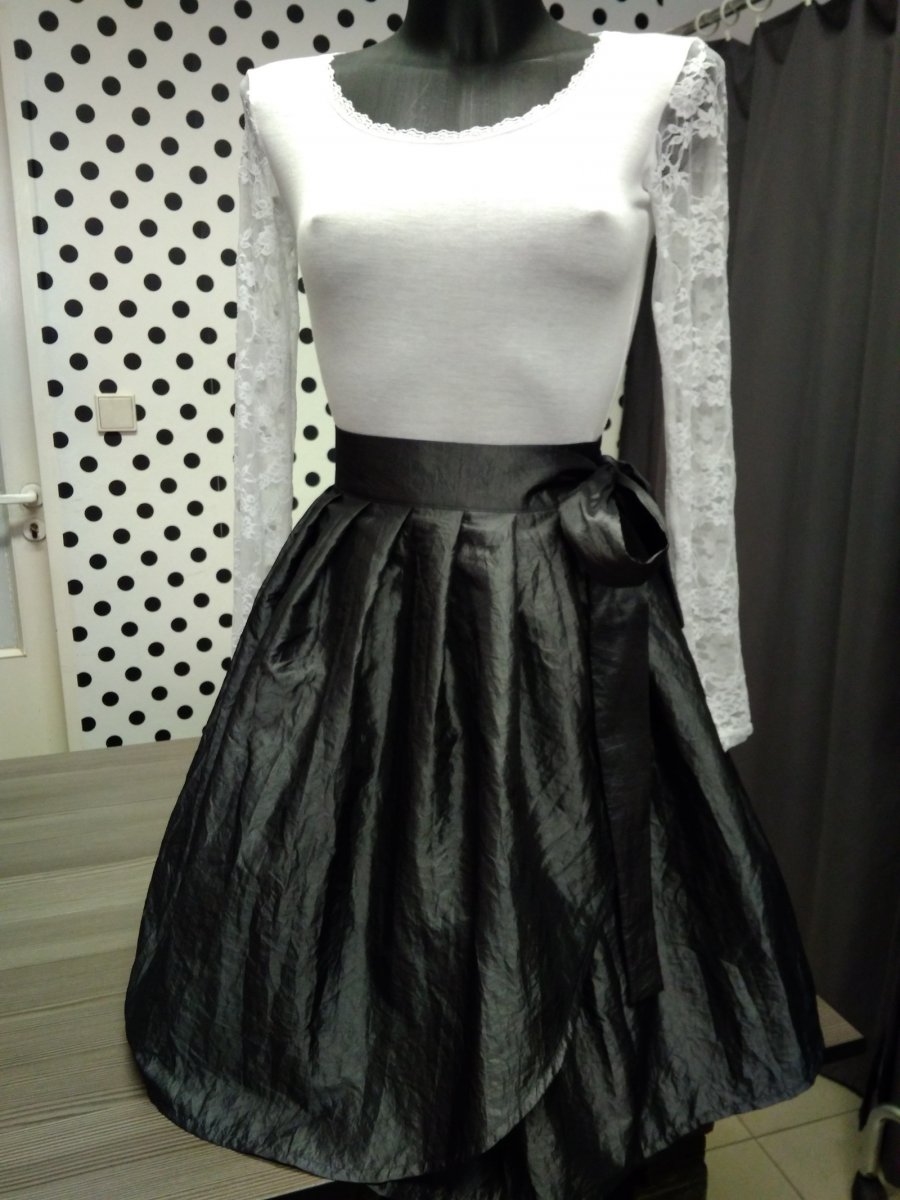 Taftová zavinovací sukně 21