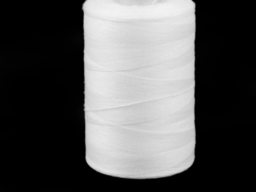 Polyesterové nitě 1000m - bílá