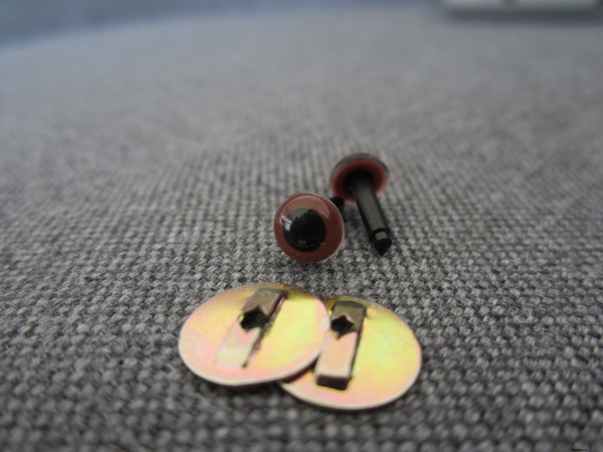 Bezpečnostní oči, hnědá barva, 6mm