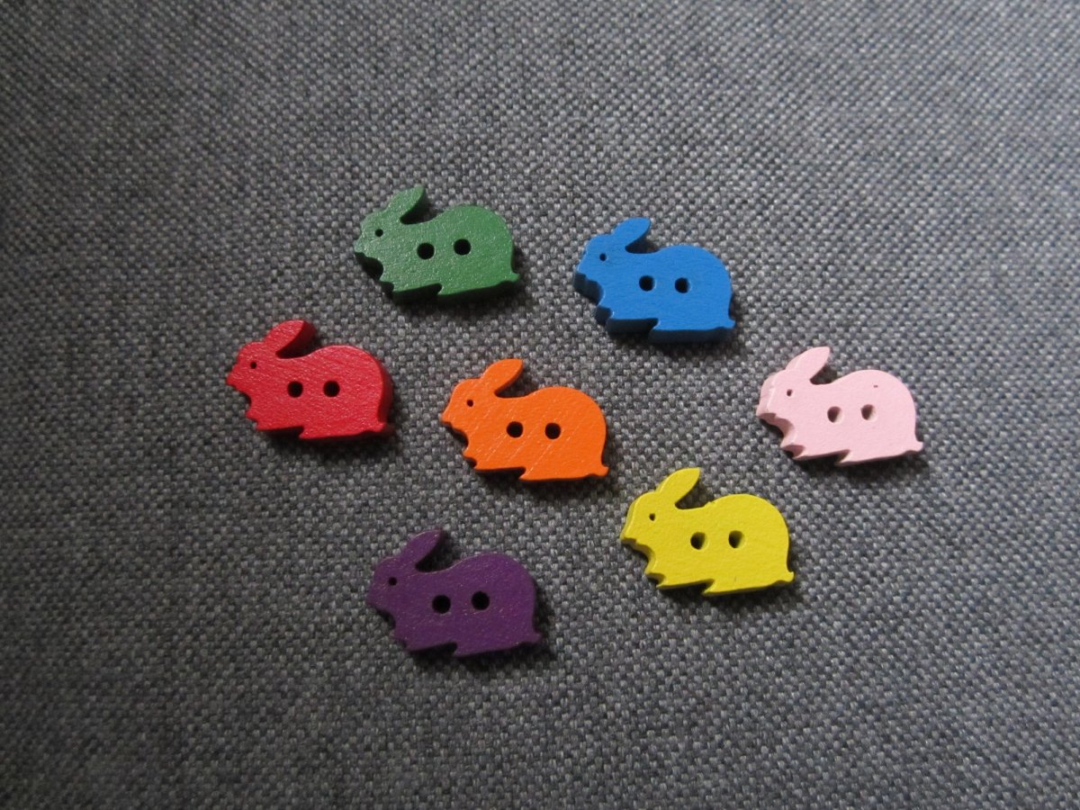 Knoflíky - zajíc nebo králík? :) , 7ks