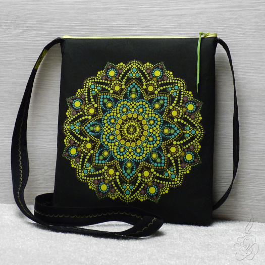Crossbody kabelka s mandalou Dot Art