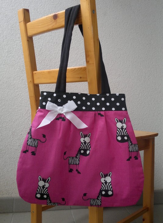 Kabelka ,,Zebra na procházce´´