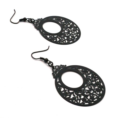 Černé kruhy s ornamenty - lehoučké náušnice