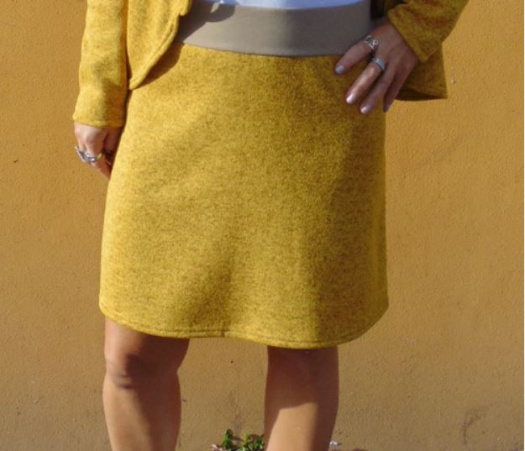 Sukně hořčicová, velikost S - XXL