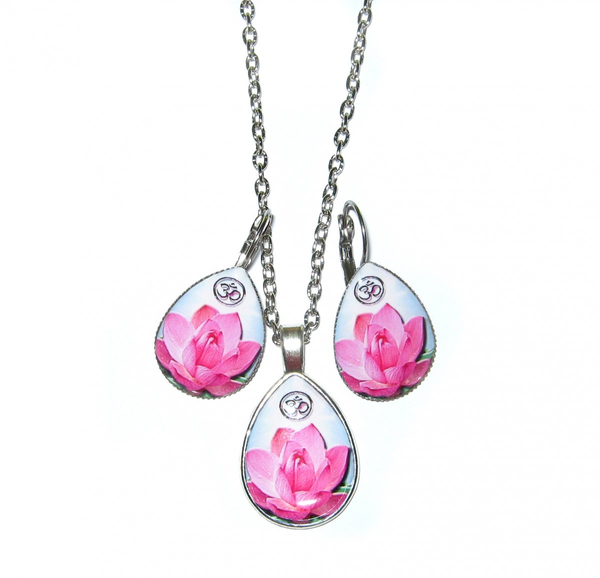 Souprava...Nechejte rozeznít Mandru Óm.