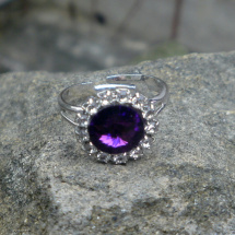 Zdobený prstýnek - Amethyst