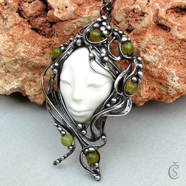 Listová dáma - Jadeit