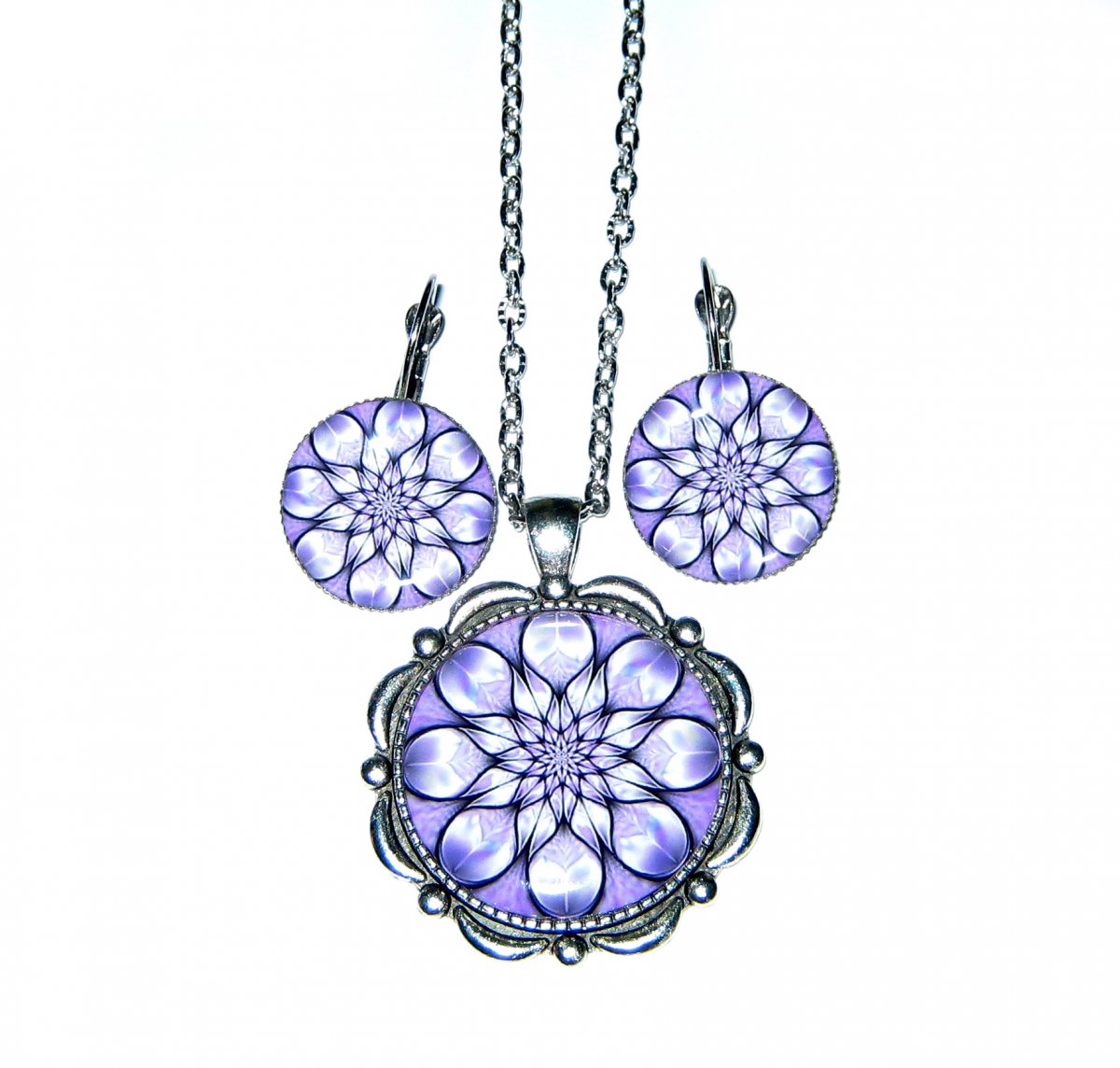 Souprava...Fialová mandala moudra a rovnováhy.