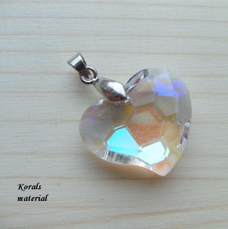 2633 Přívěsek skleněný SRDCE