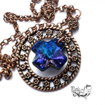 Křížek swarovski HELIO.......