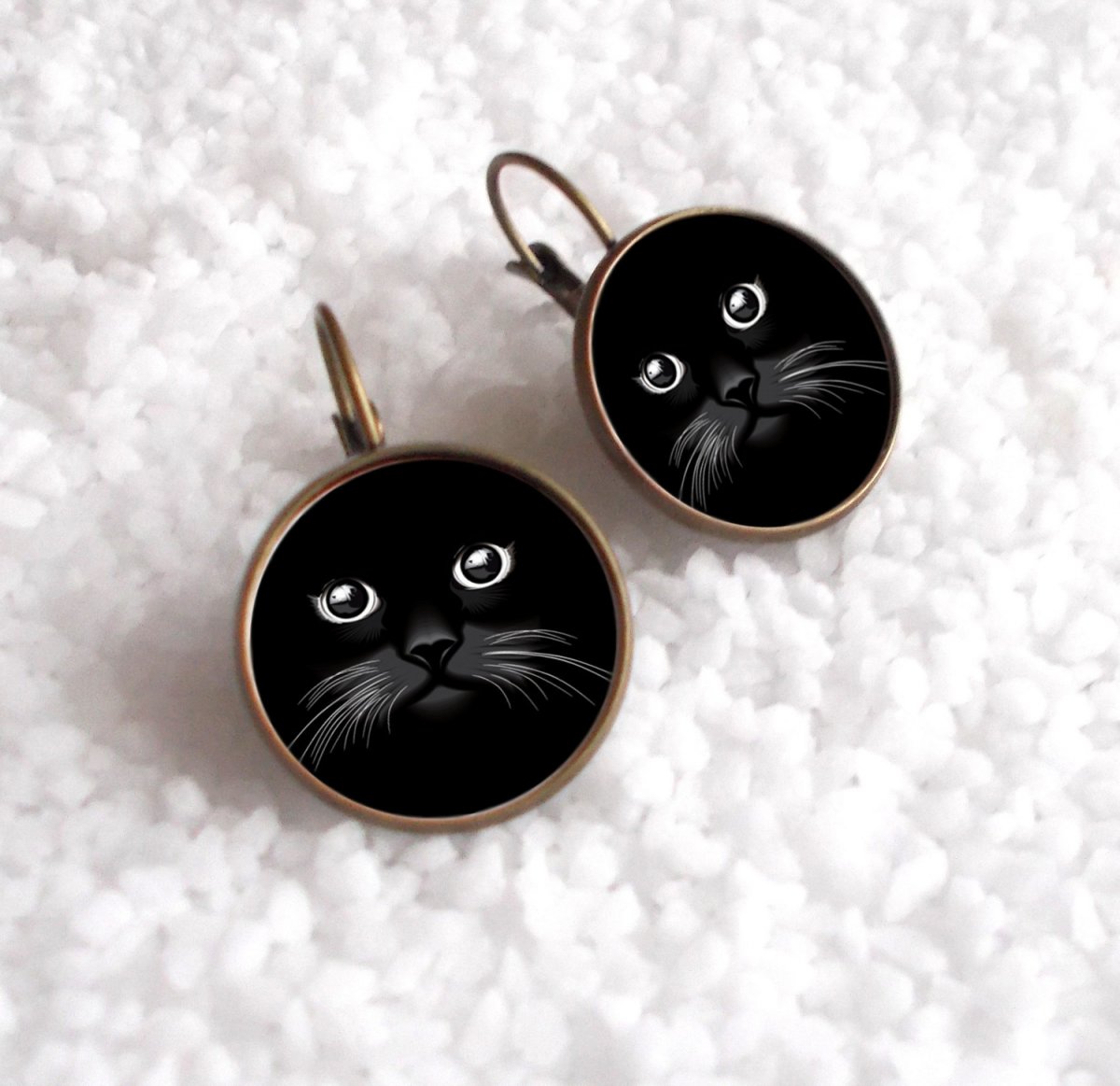 Náušnice z pryskyřice