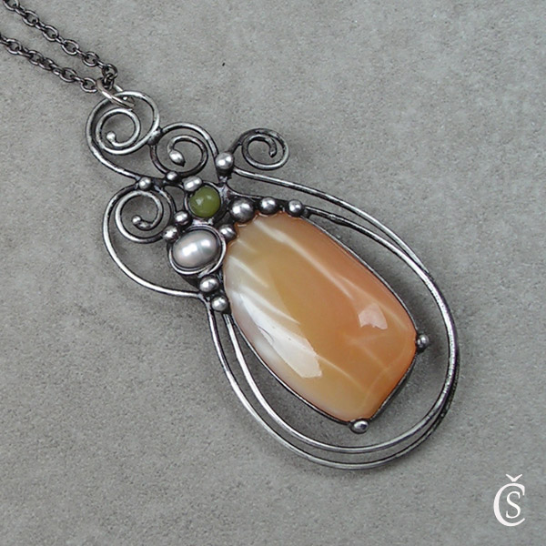 Jarní rozpomínání - Měsíční kámen