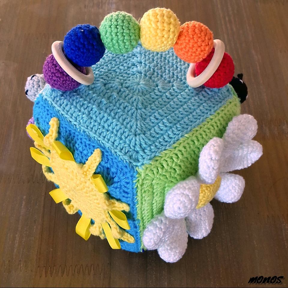 Interaktivní háčkovaná kostka - PŘÍRODA