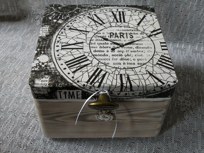 Krabička TIME PARIS