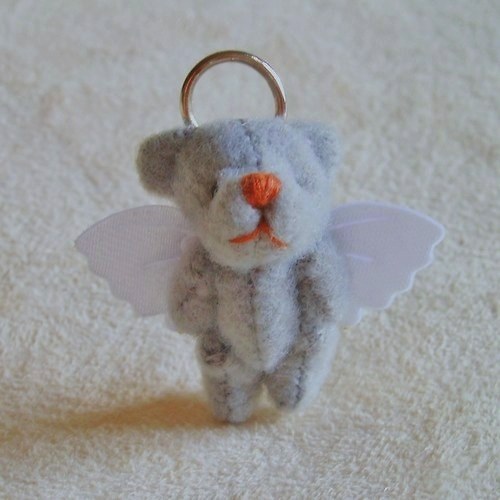 Maličký anděl strážný se silou medvědí :)