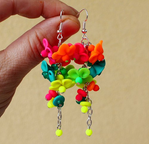 květinkové v neonu